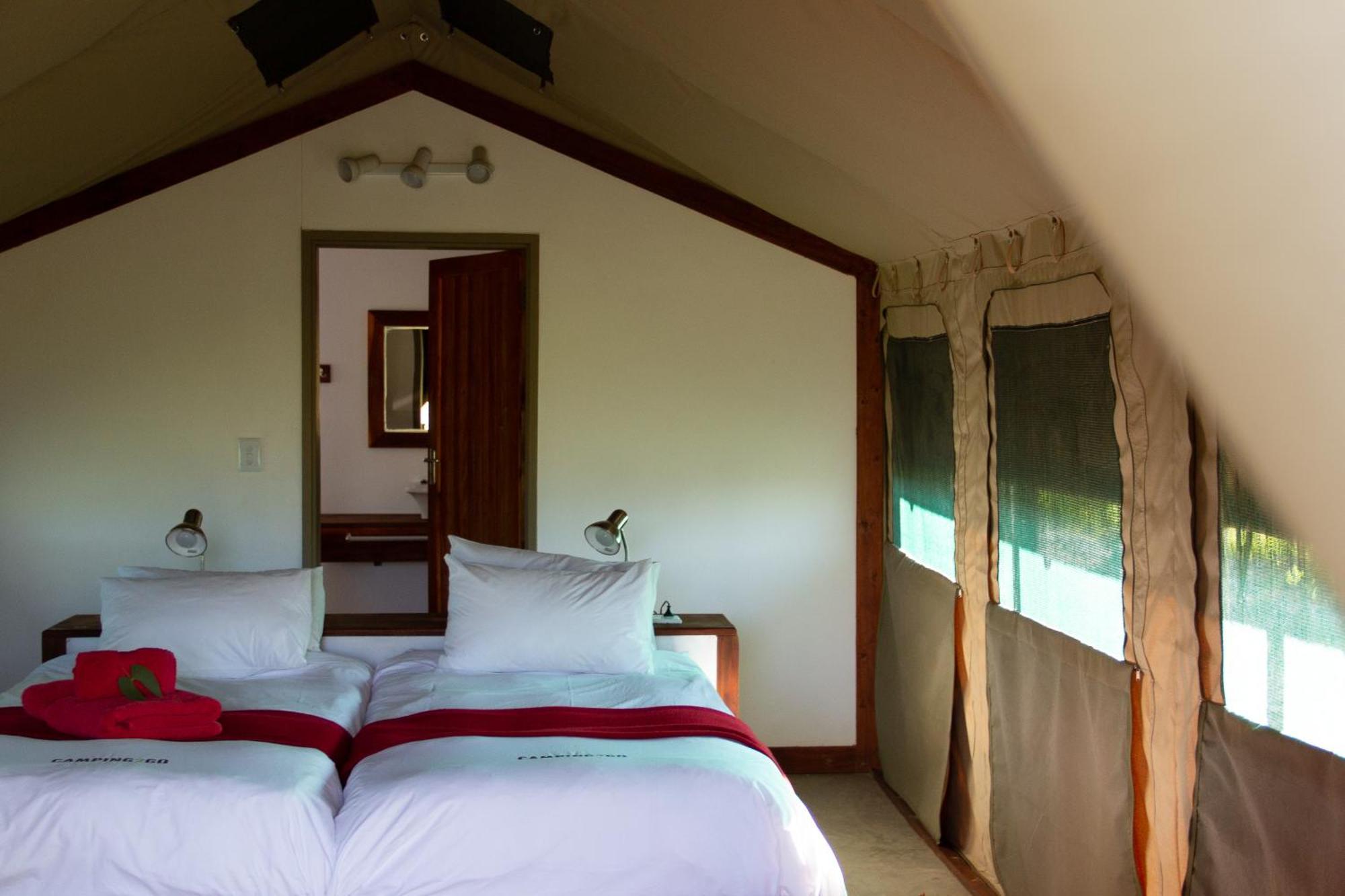 Etosha Safari Camping2Go Okaukuejo Phòng bức ảnh